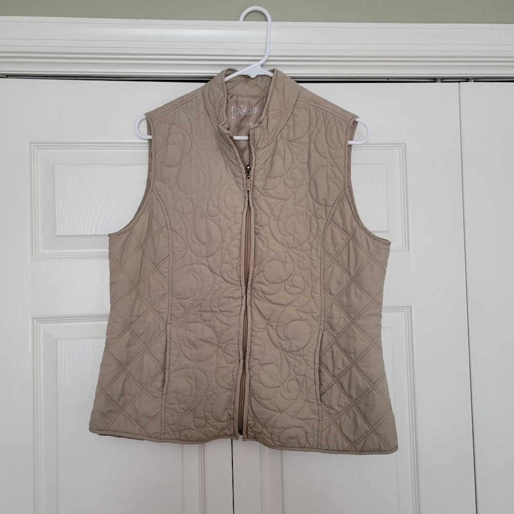 Relativity Brand Vest, LG, Tan